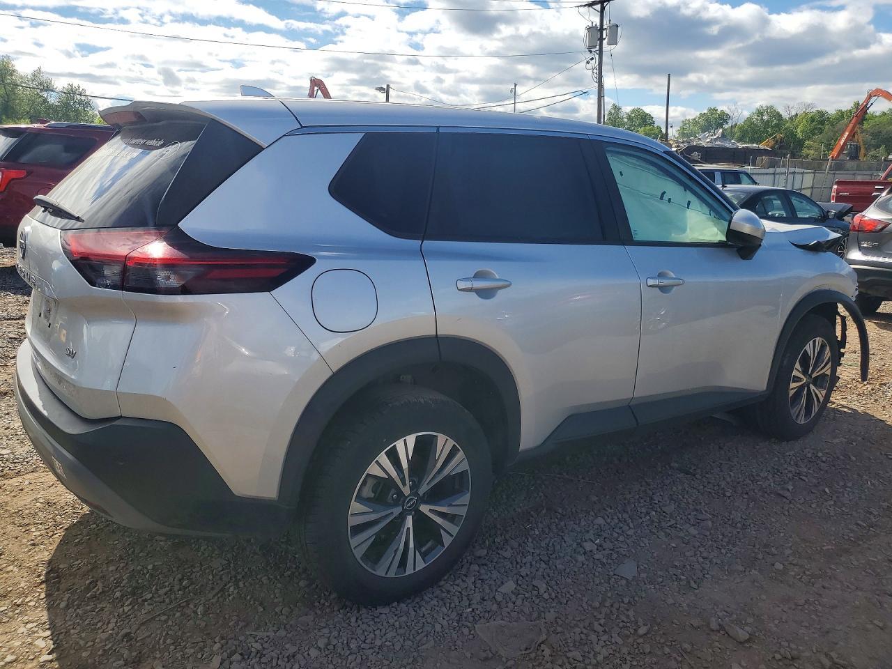 2023 Nissan Rogue Sv - Фото 3