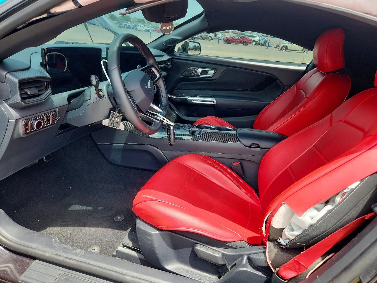 2024 Ford Mustang Gt - Фото 7