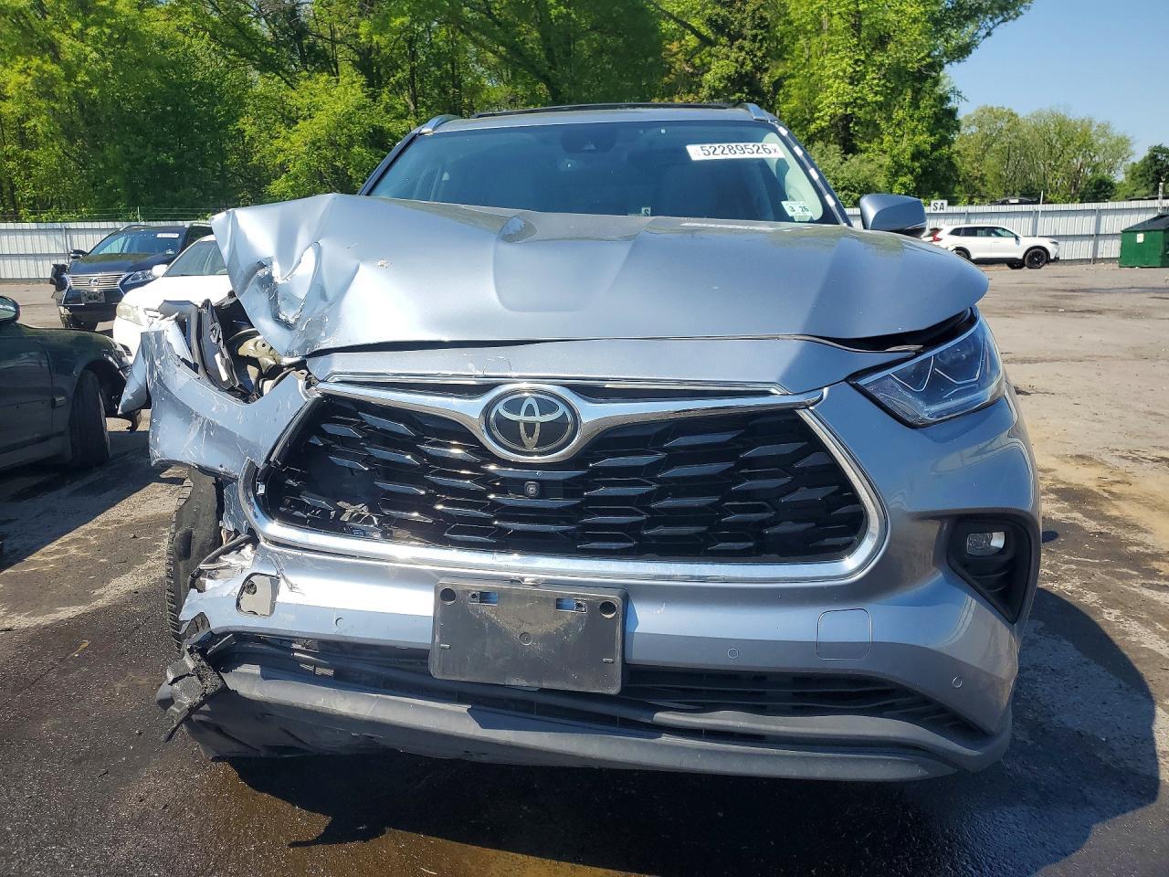 2021 Toyota Highlander Limited - Фото 5