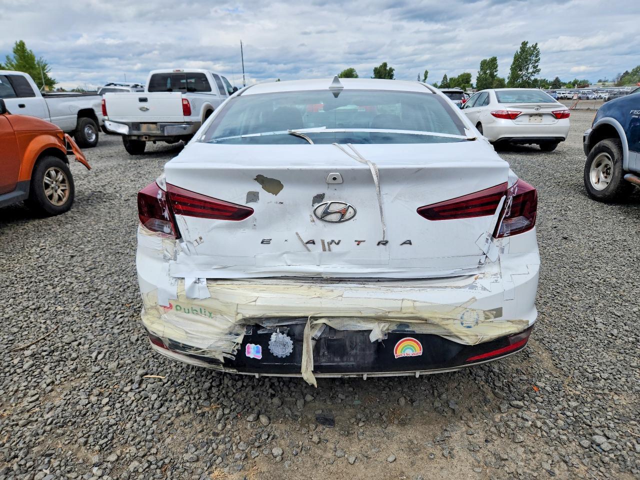 2020 Hyundai Elantra Sel - Image 6