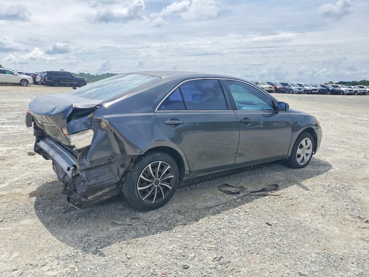 2007 Toyota Camry Le - Image 3