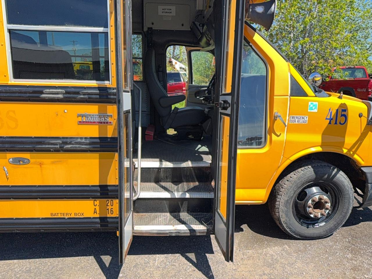 2012 Chevrolet Express 3500 Transit Vehicles School Bus - Фото 5