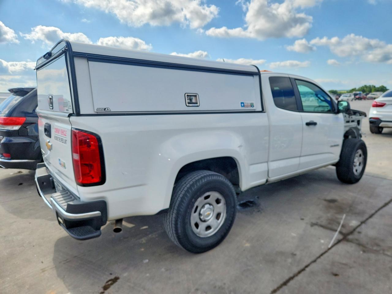 2019 Chevrolet Colorado - Image 3