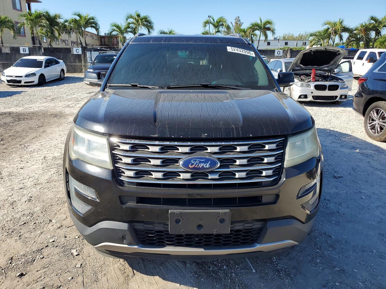 2016 Ford Explorer Xlt - Image 5