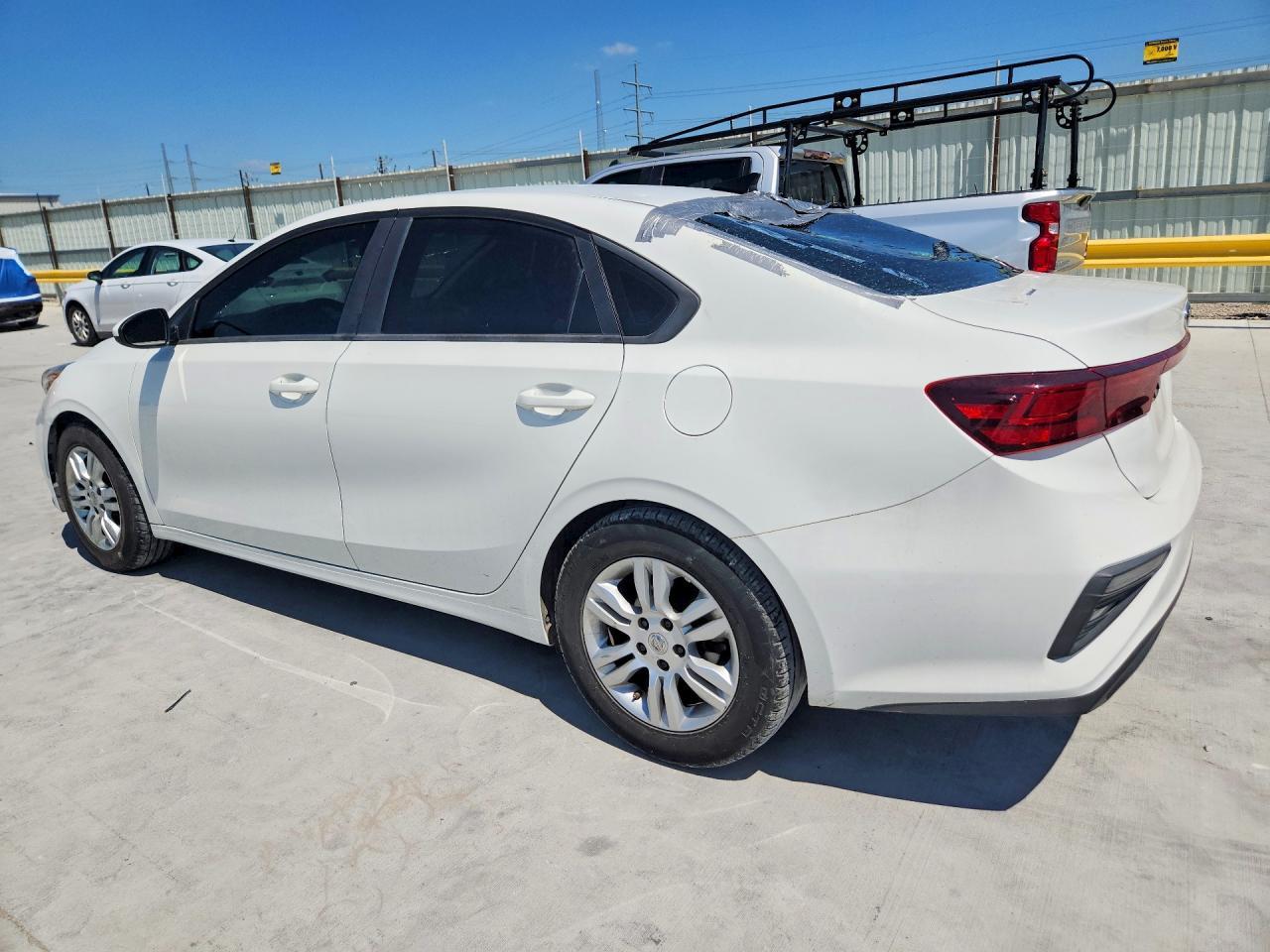 2019 Kia Forte Fe - Фото 2