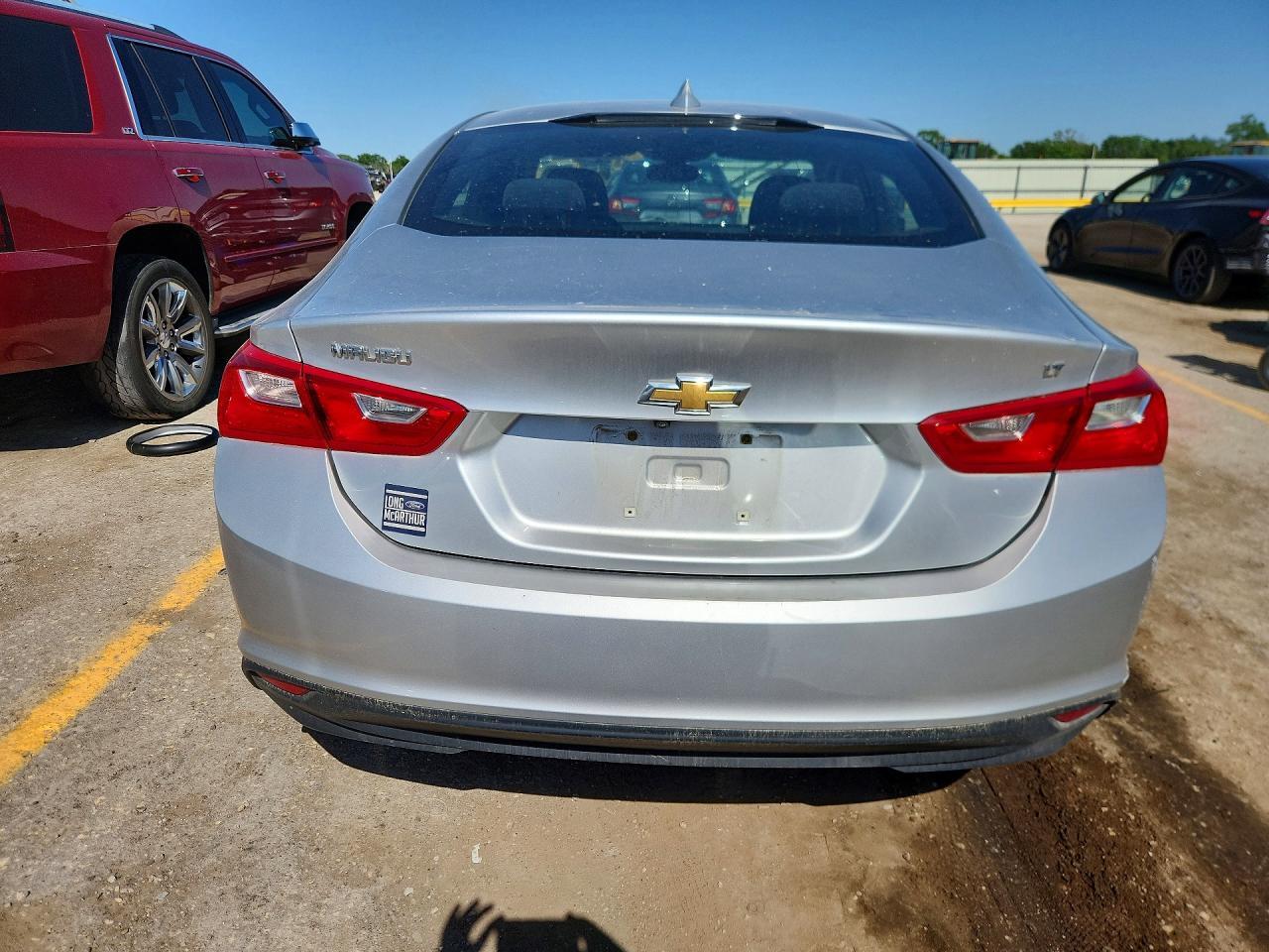 2017 Chevrolet Malibu Lt - Image 6
