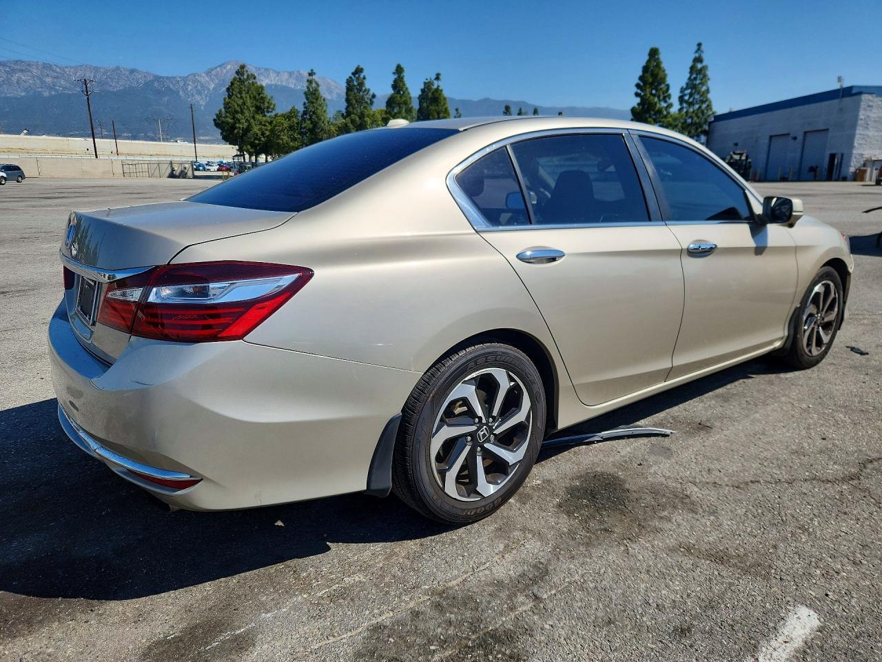 2017 Honda Accord Ex - Фото 3