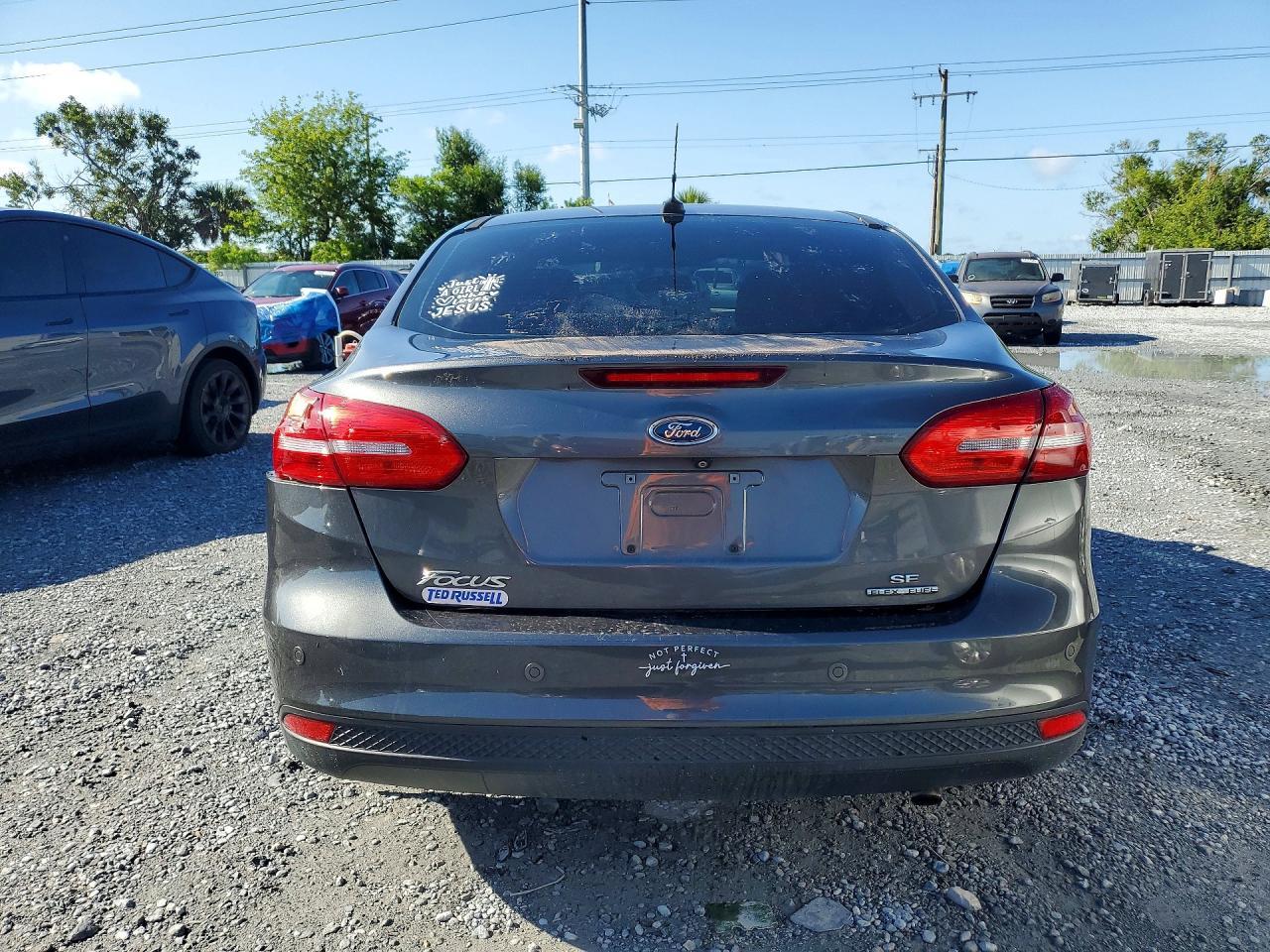 2016 Ford Focus - Image 6