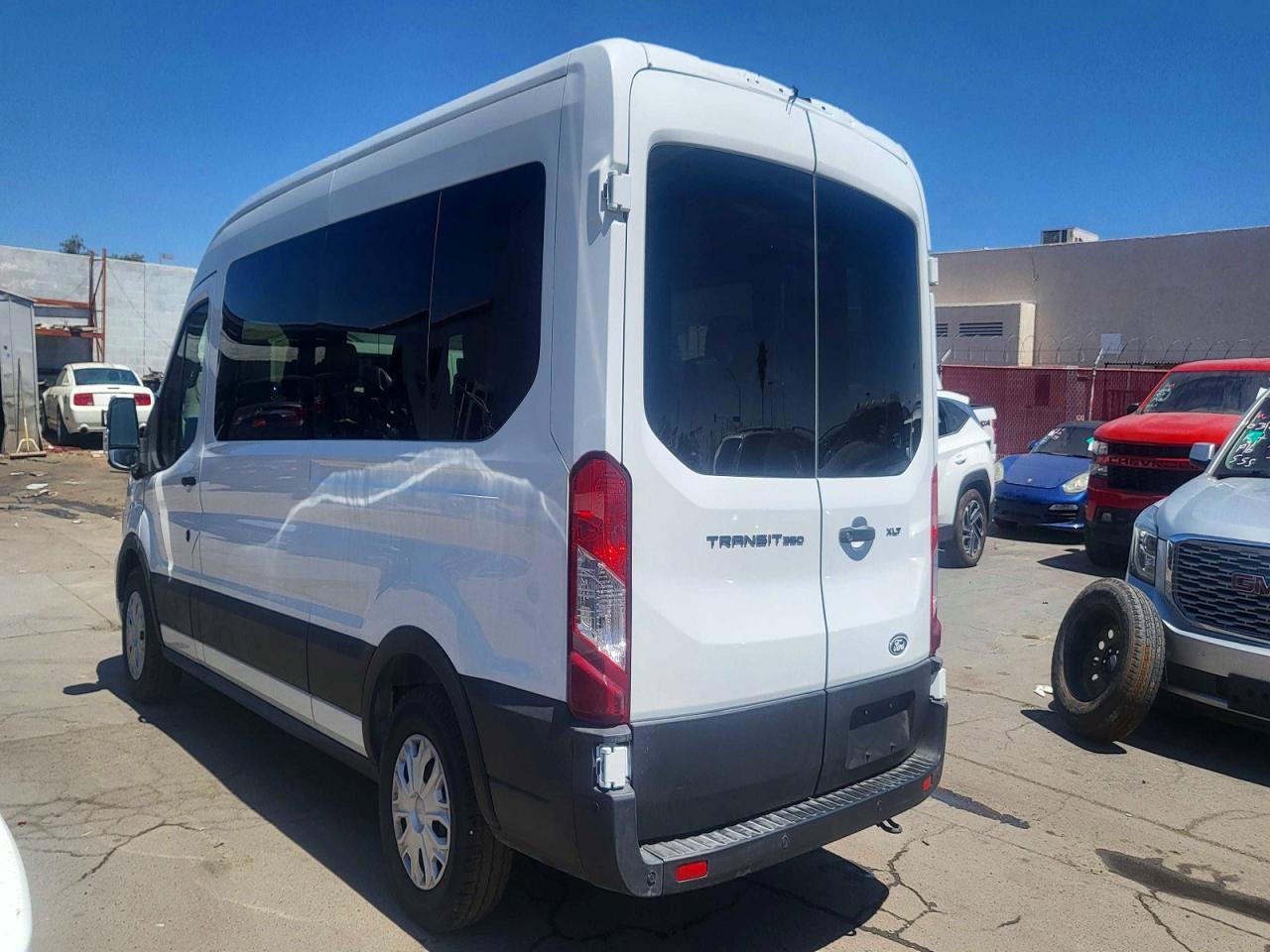 2026 Ford Transit T-350 - Фото 3