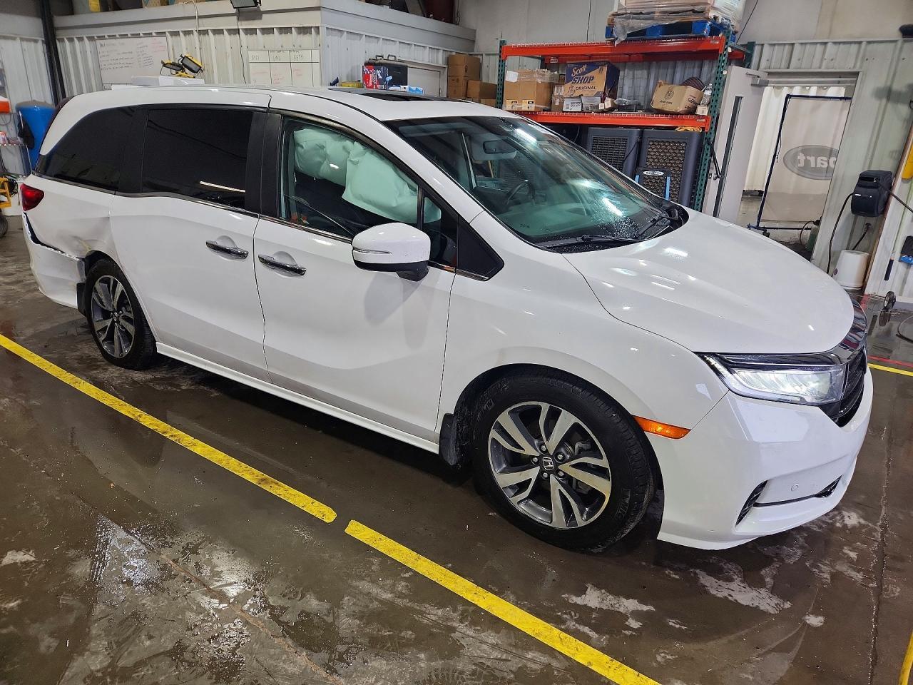 2023 Honda Odyssey Touring - Фото 4