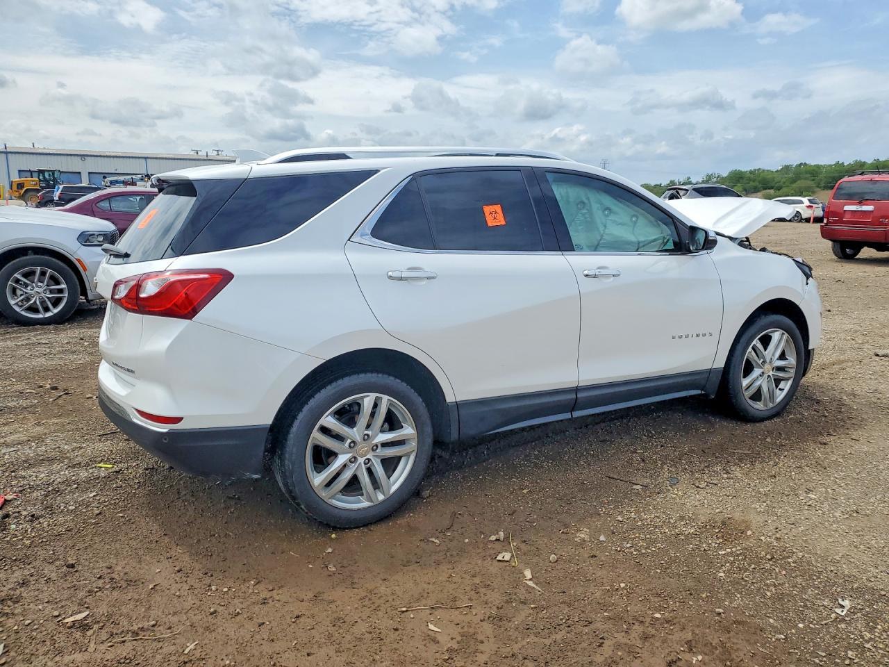2020 Chevrolet Equinox Premier - Фото 3