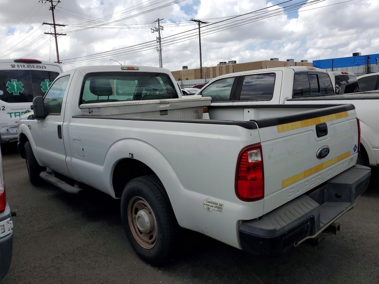 2013 Ford F250 Super Duty - Фото 2