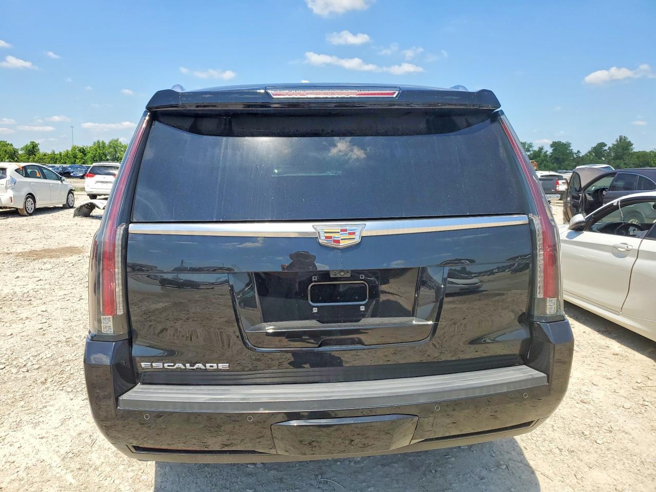 2017 Cadillac Escalade Luxury - Фото 6