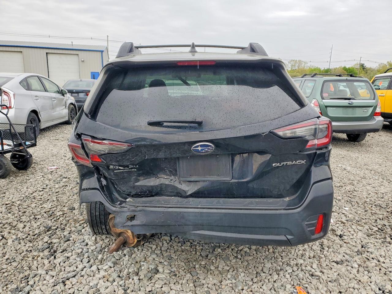 2021 Subaru Outback Premium - Image 6