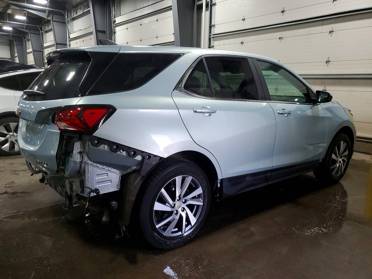 2022 Chevrolet Equinox Lt - Фото 3