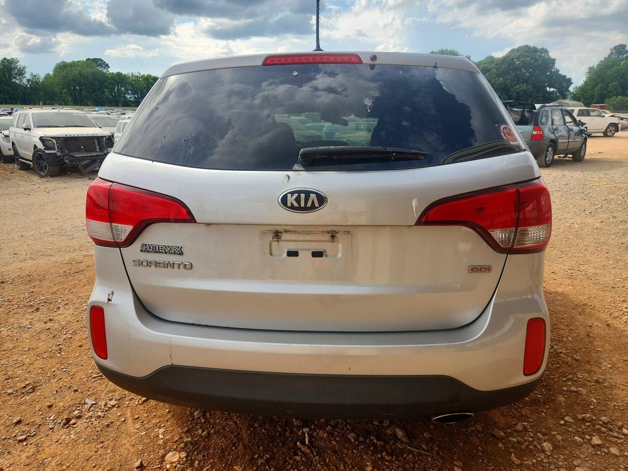 2014 Kia Sorento Lx - Image 6