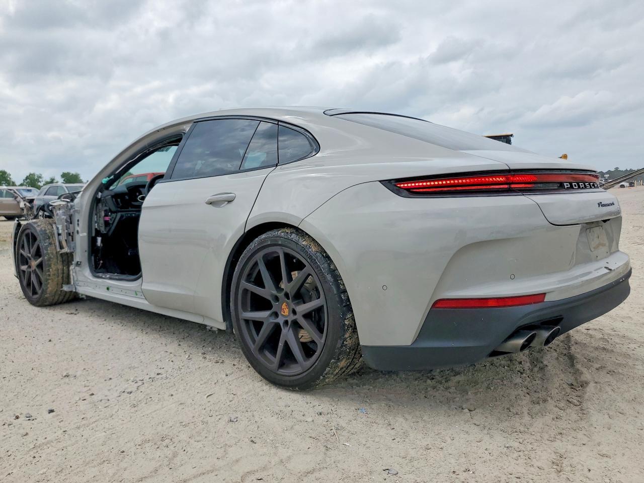2025 Porsche Panamera 4 E-Hybrid - Image 2