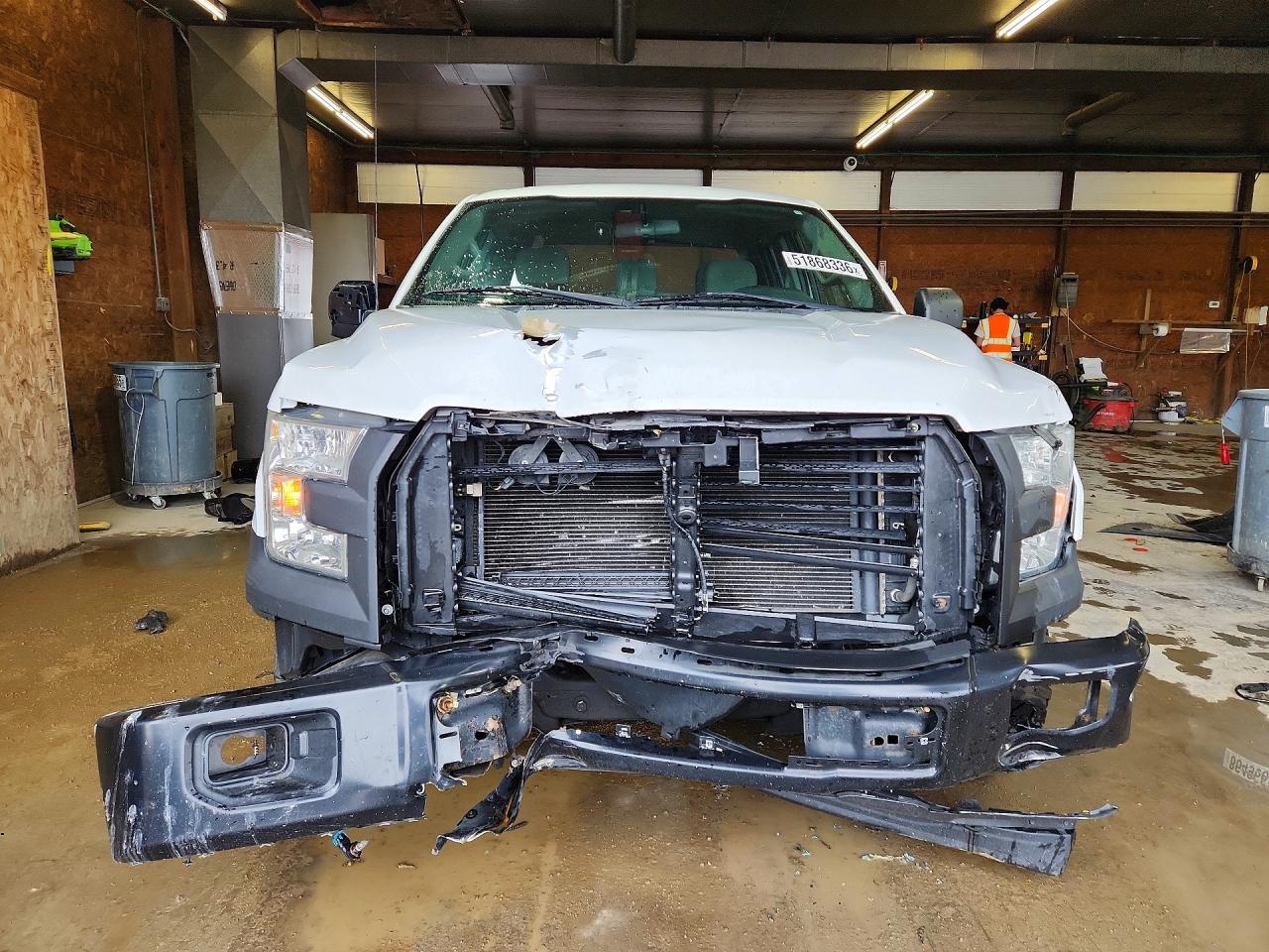 2017 Ford F150 Super Cab - Image 5