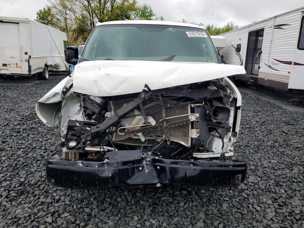 2016 Chevrolet Express G2500 - Фото 5