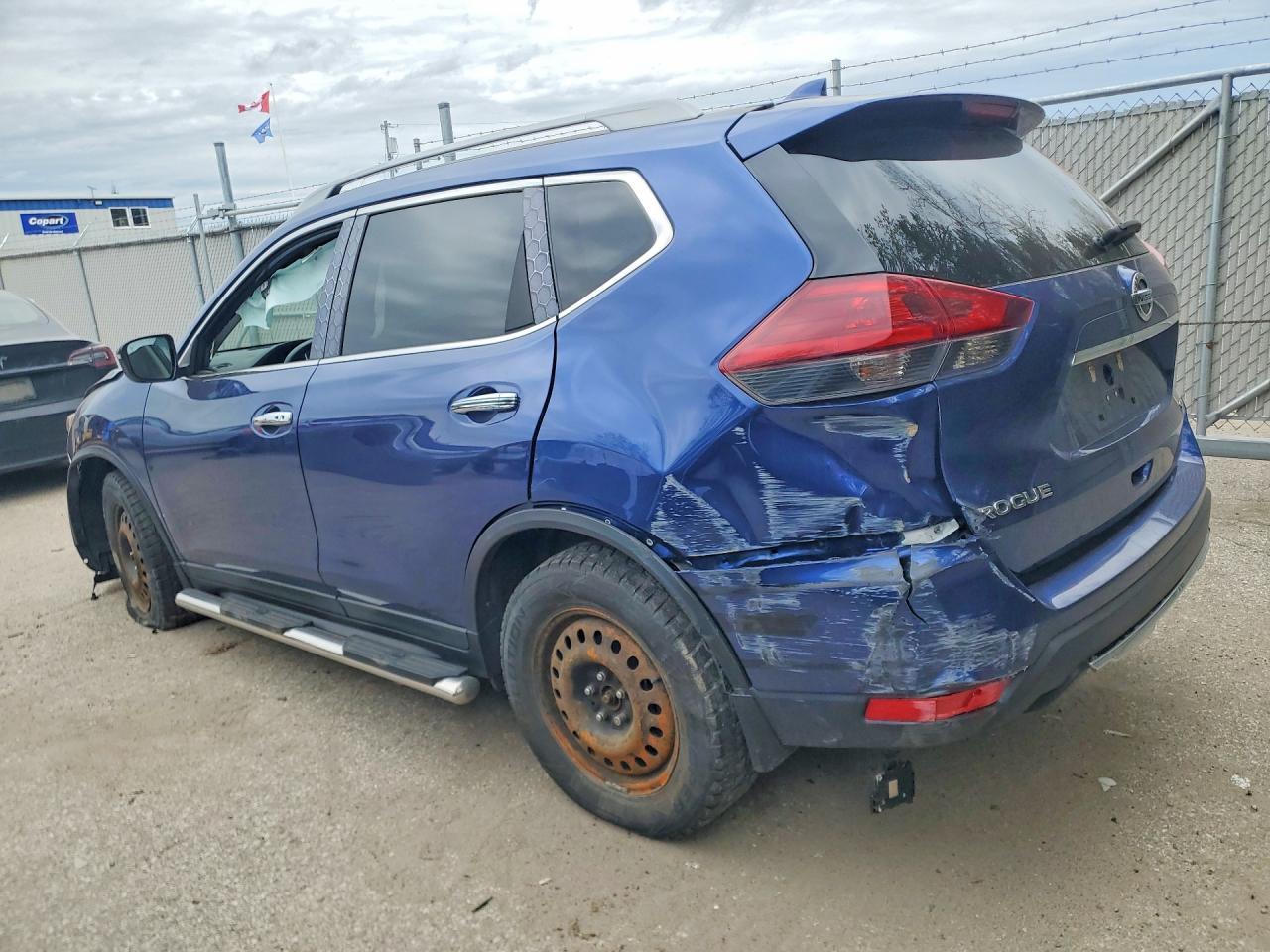 2020 Nissan Rogue S - Фото 2