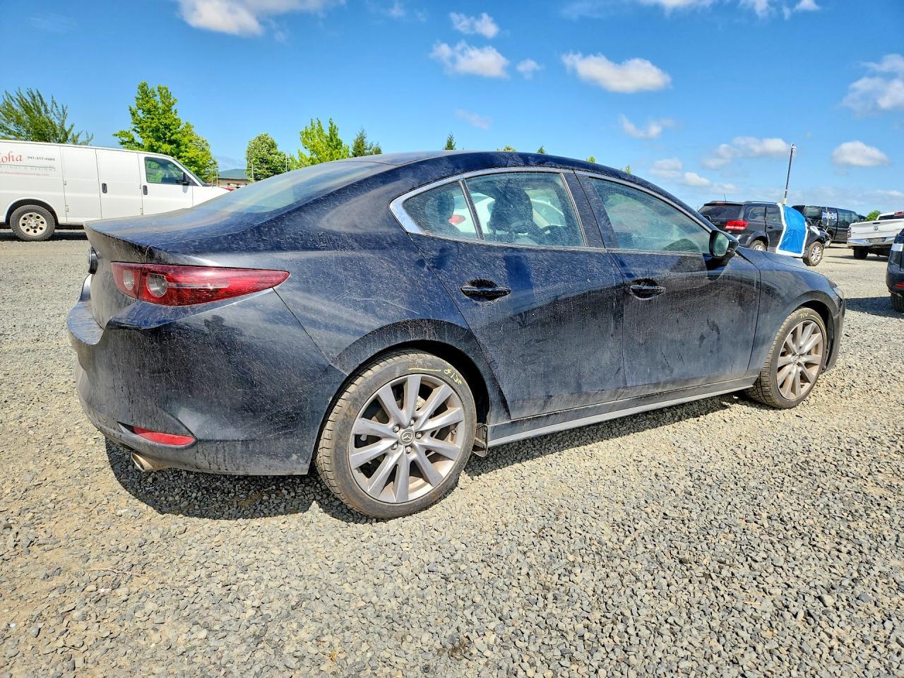 2021 Mazda 3 Select - Фото 3