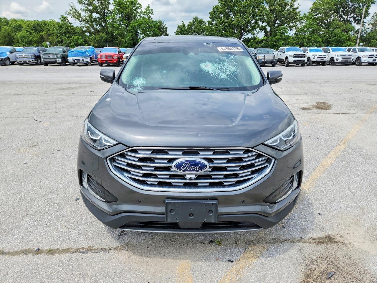 2019 Ford Edge Titanium - Фото 5