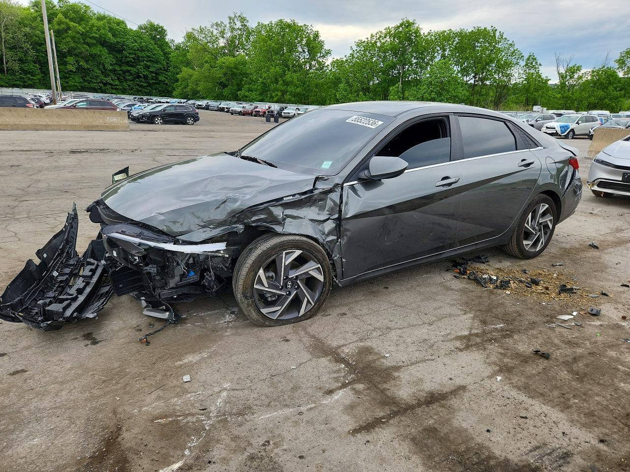 2025 Hyundai Elantra Sel