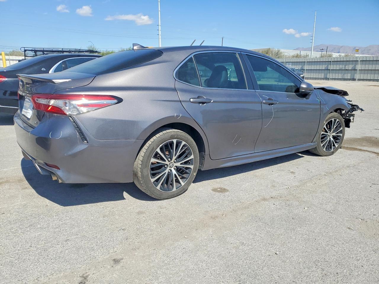 2019 Toyota Camry - Image 3