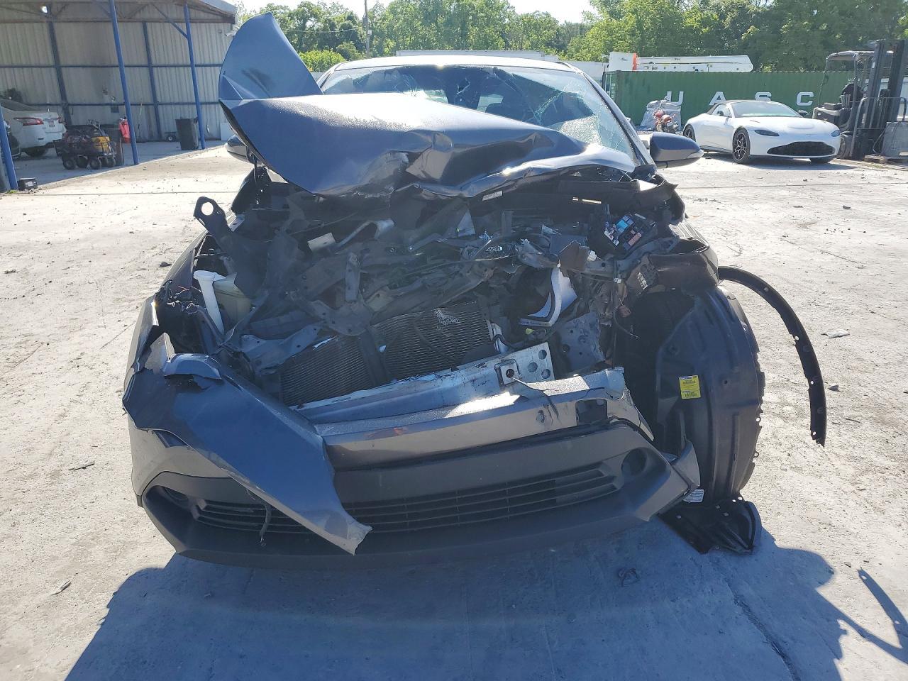 2019 Toyota C-Hr Xle - Фото 5