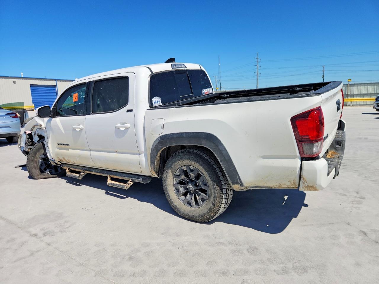 2021 Toyota Tacoma Sr5 V6 - Фото 2