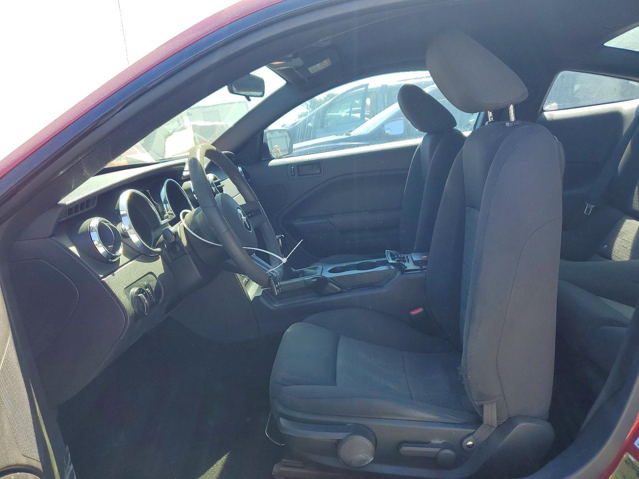 2006 Ford Mustang - Фото 7