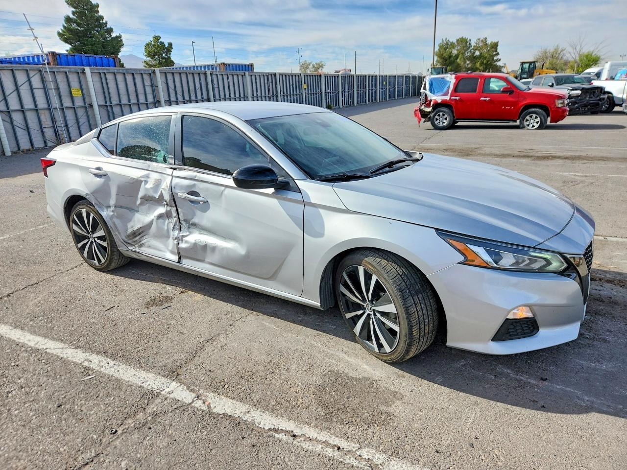 2021 Nissan Altima Sr - Image 4