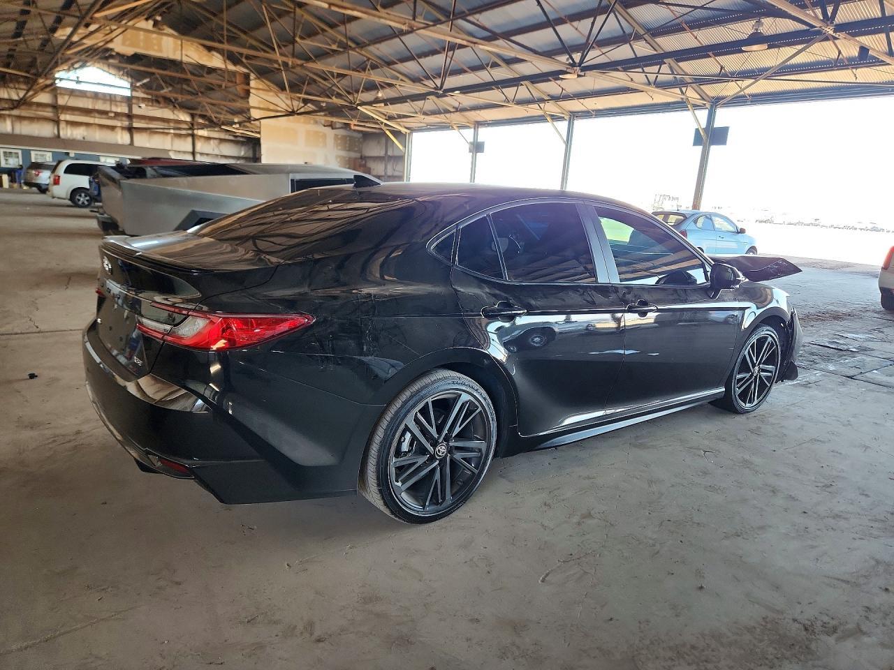 2026 Toyota Camry Xse - Image 3