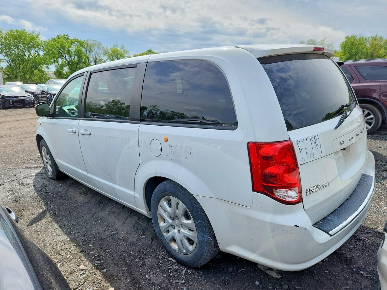 2018 Dodge Grand Caravan Se - Image 2