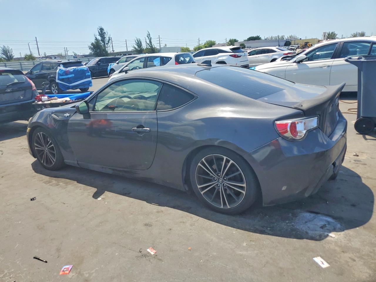 2016 Scion Fr-S Base - Фото 2