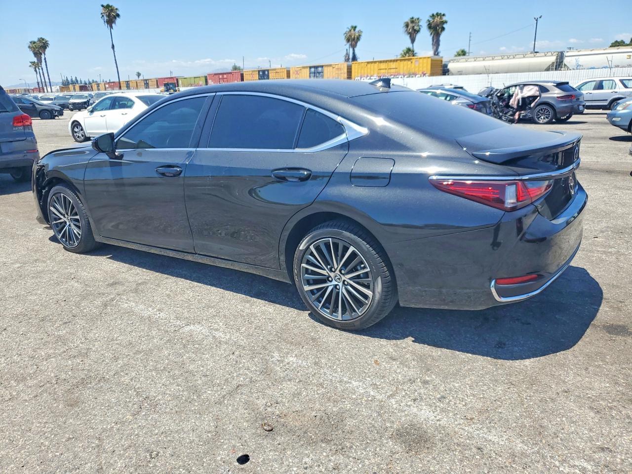2024 Lexus Es 300H Base - Image 2