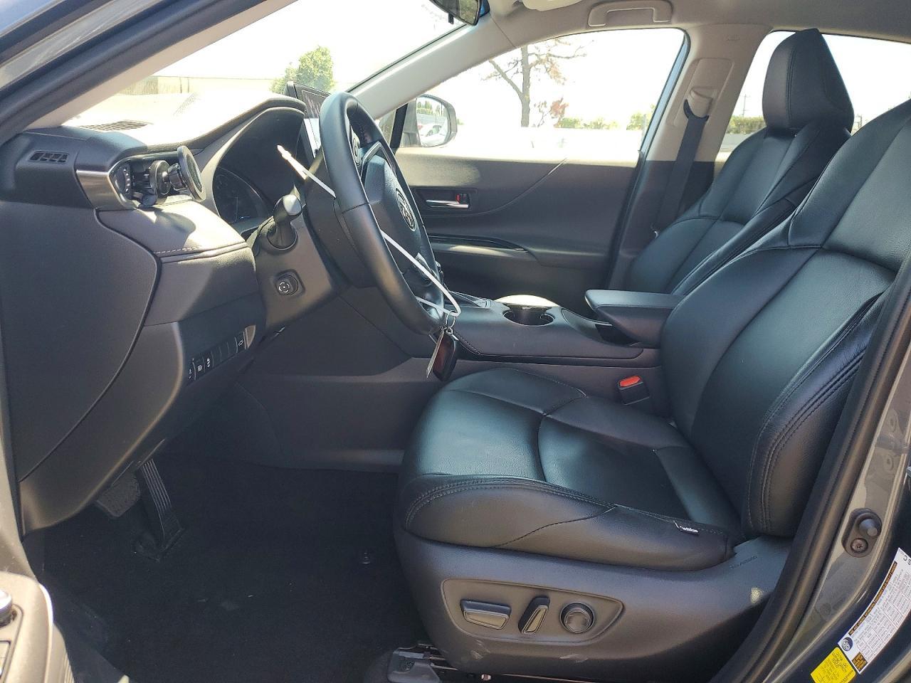 2024 Toyota Venza Le - Фото 7