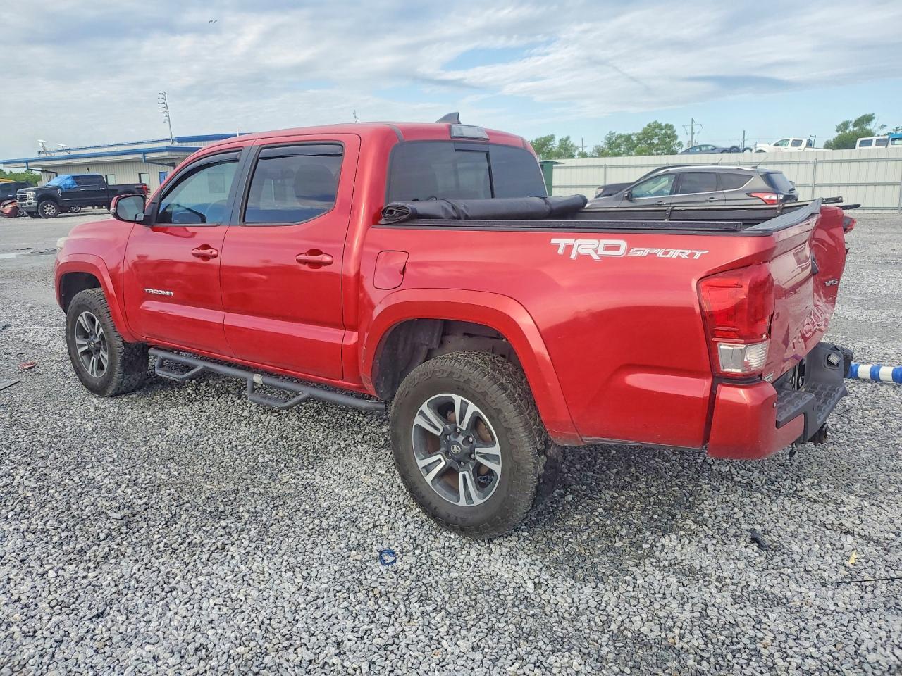 2018 Toyota Tacoma Trd Sport - Фото 2