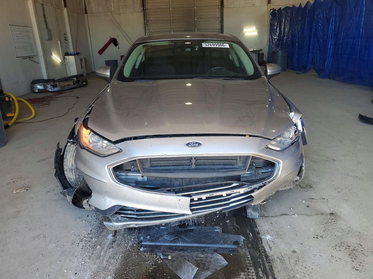 2020 Ford Fusion Se - Фото 5