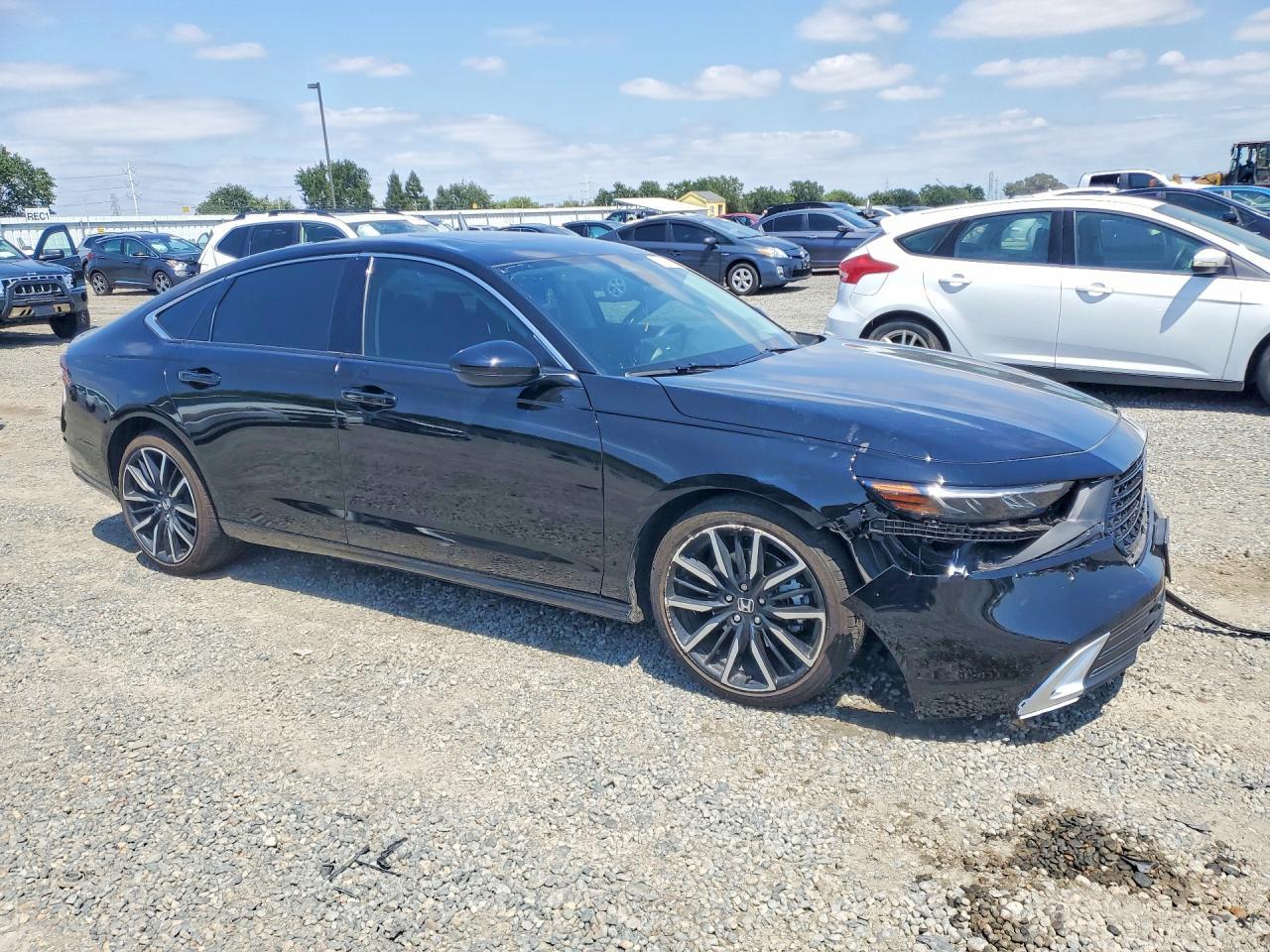 2025 Honda Accord Touring Hybrid - Фото 4