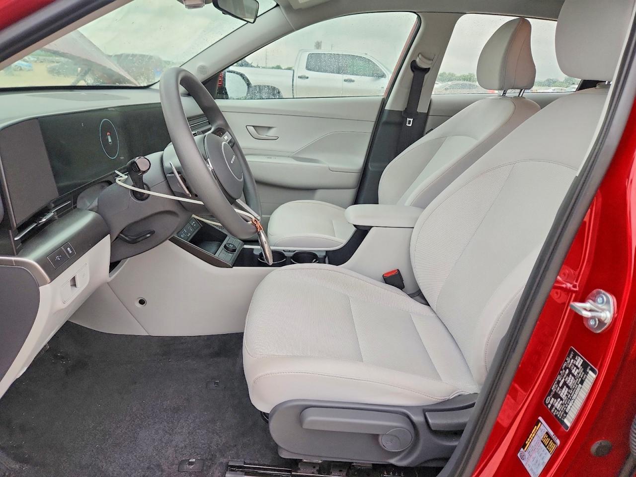 2025 Hyundai Kona Se - Image 7