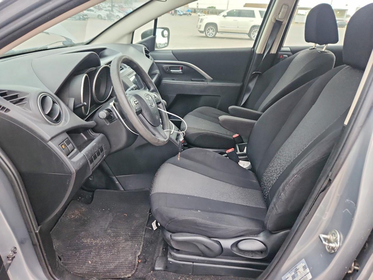 2012 Mazda 5 - Image 7