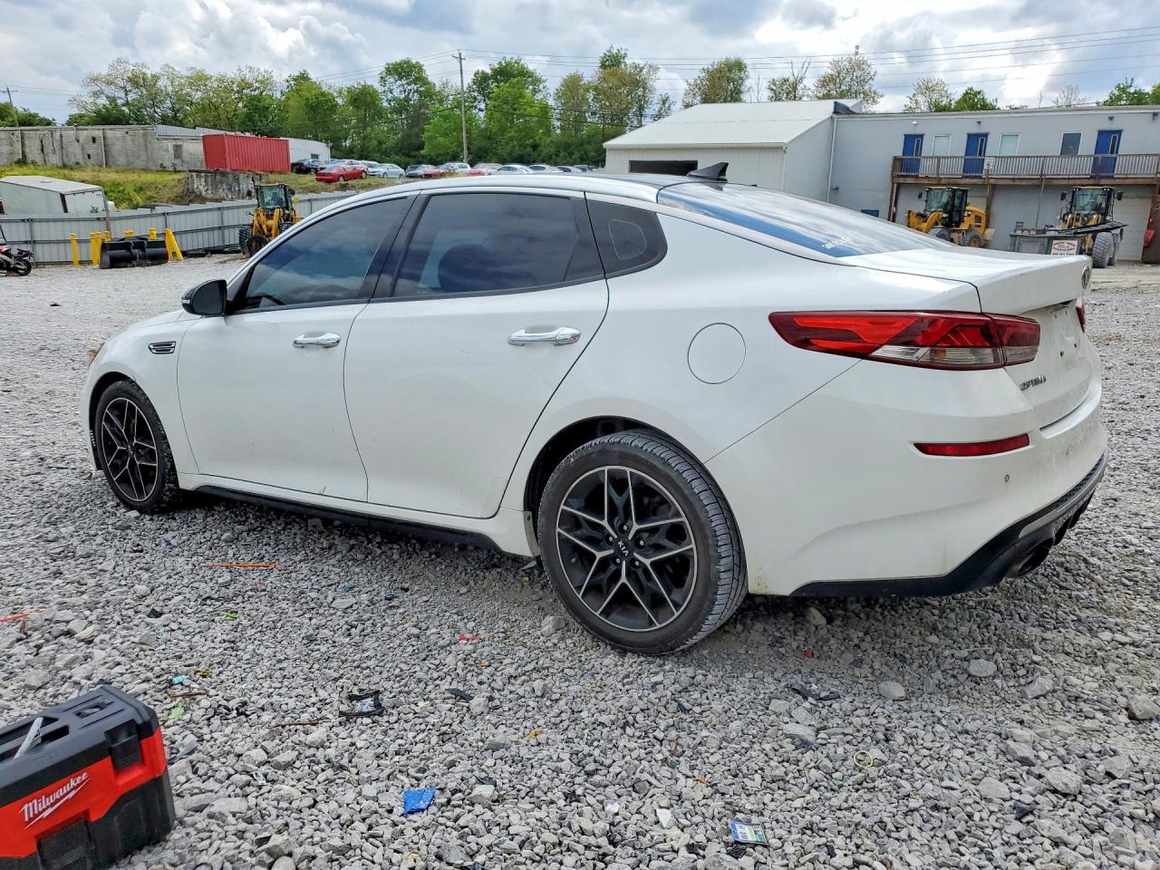 2020 Kia Optima Special Edition - Image 2