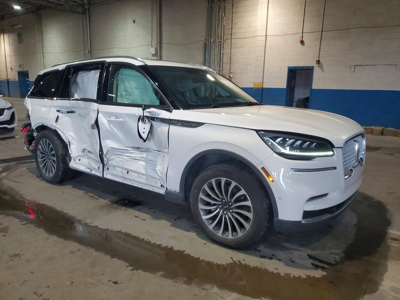 2022 Lincoln Aviator Reserve - Фото 4
