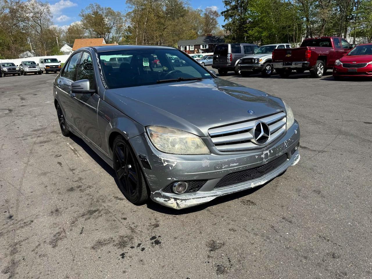 2010 Mercedes-Benz C 300 4Matic - Фото 4
