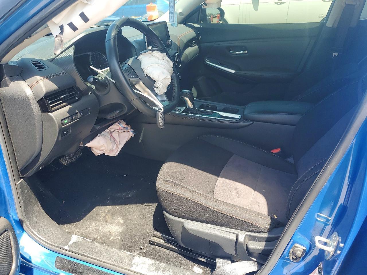 2022 Nissan Sentra Sr - Image 7