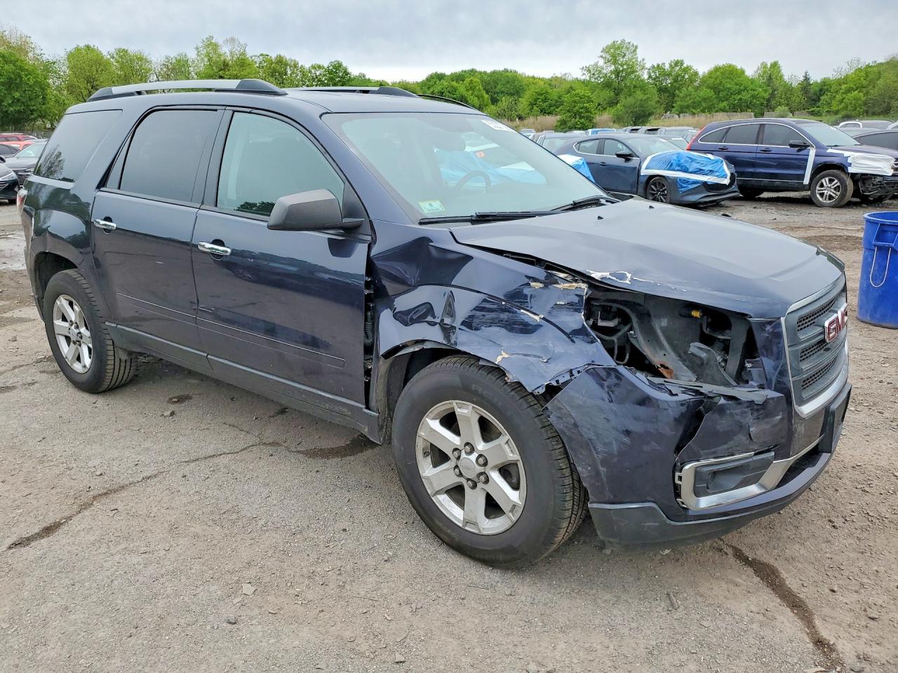 2015 GMC Acadia Sle - Image 4