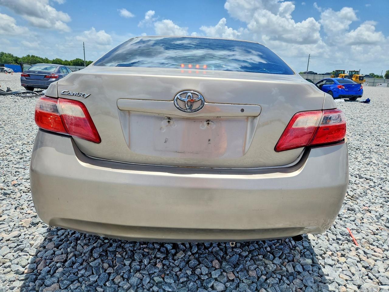 2012 Toyota Camry L - Image 6