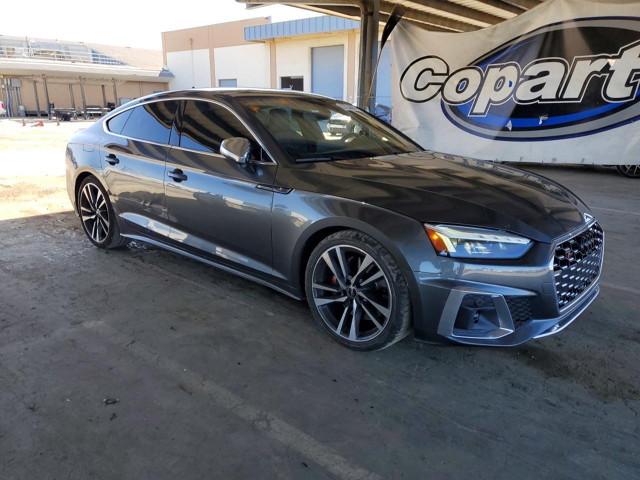 2022 Audi S5 Premium - Image 4