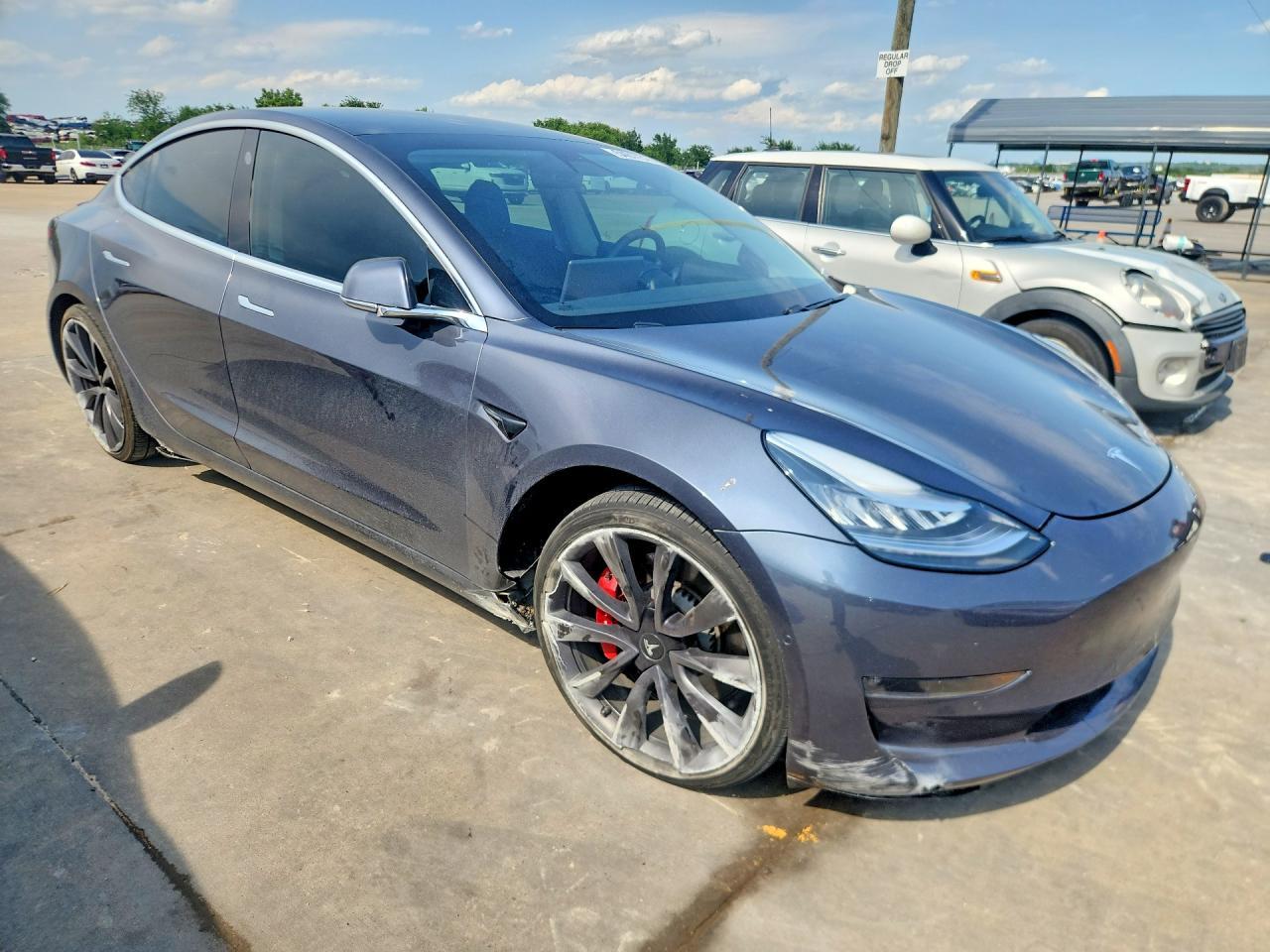 2020 Tesla Model 3 - Image 4